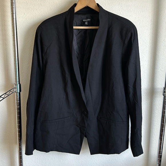EILEEN FISHER WOMAN Blazer. - Picture 2 of 15